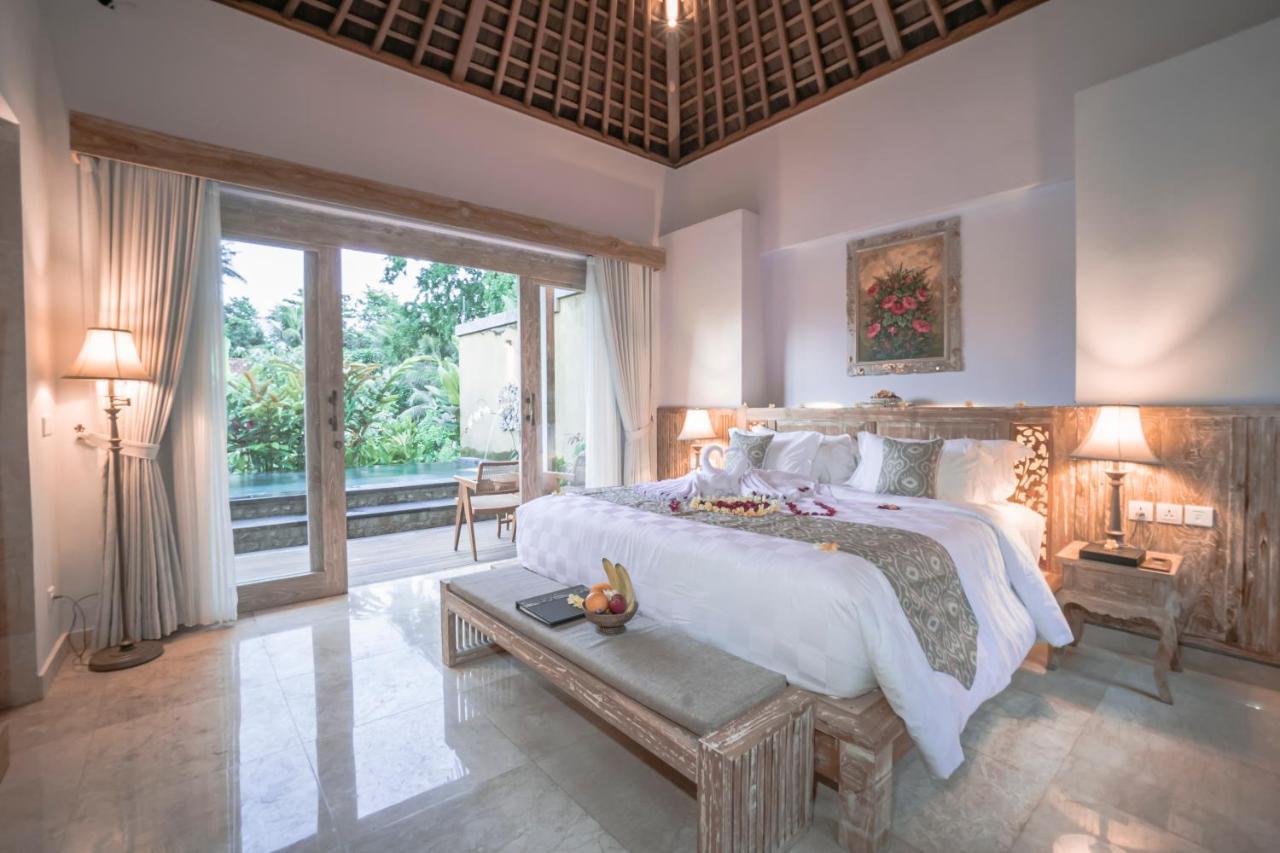 Weda Cita Resort And Spa By Mahaputra Ubud Eksteriør billede A bedroom at the hotel